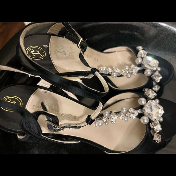 Ivanka Trump Black Alluvia Satin Jeweled Evening Sandals Sz 8 - Picture 5 of 14